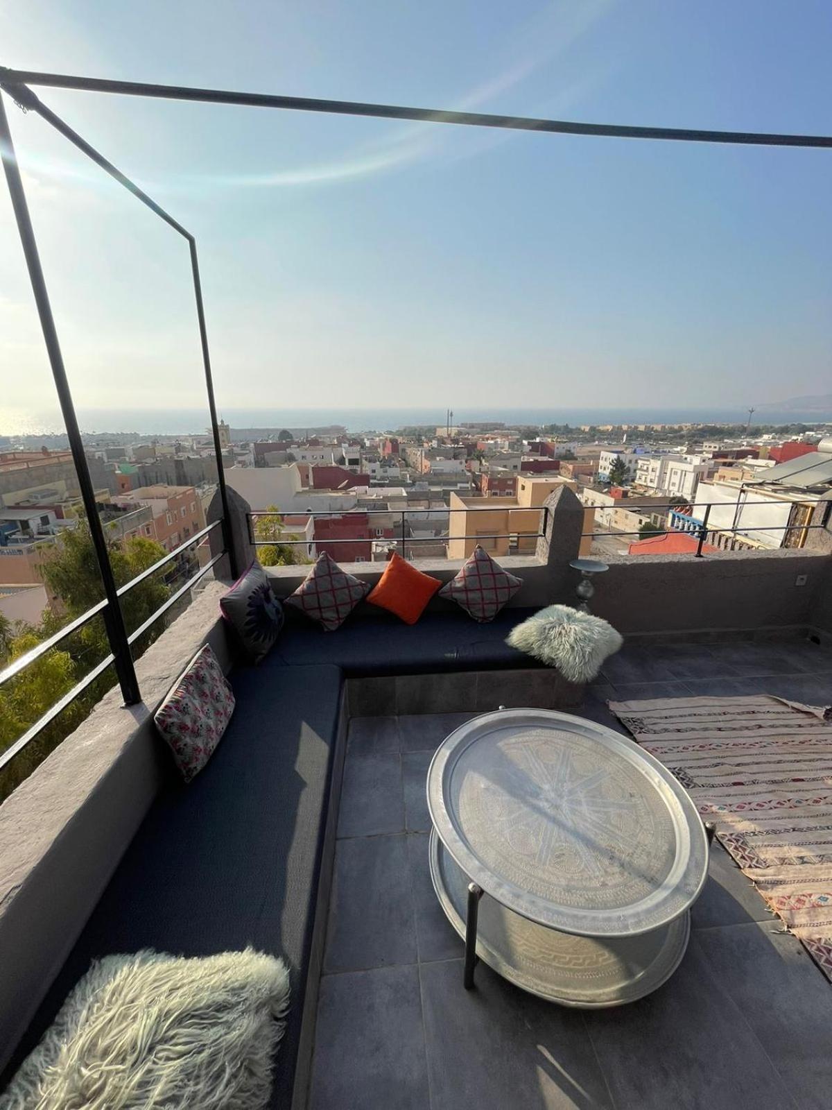 Hotel Luxury Riad Seaview, Jacuzzi And Breakfast Tamraght Exteriér fotografie